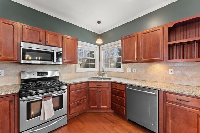 3302 Kestrel Street, Valparaiso, IN 46383