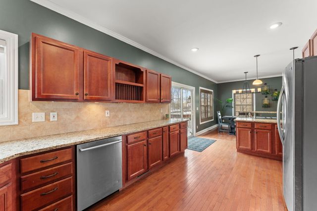 3302 Kestrel Street, Valparaiso, IN 46383