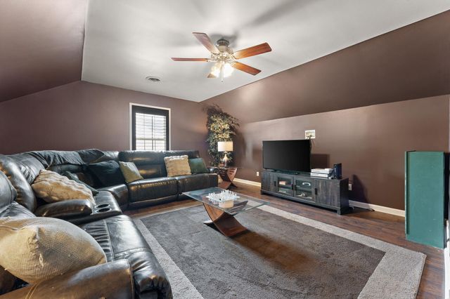 3302 Kestrel Street, Valparaiso, IN 46383