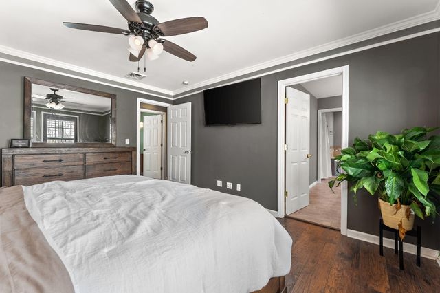 3302 Kestrel Street, Valparaiso, IN 46383