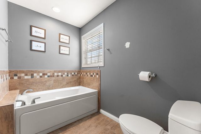 3302 Kestrel Street, Valparaiso, IN 46383