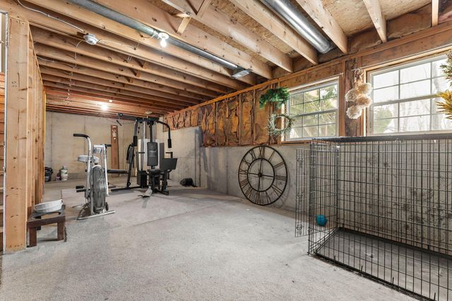 3302 Kestrel Street, Valparaiso, IN 46383