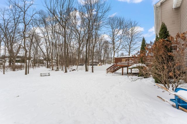 3302 Kestrel Street, Valparaiso, IN 46383