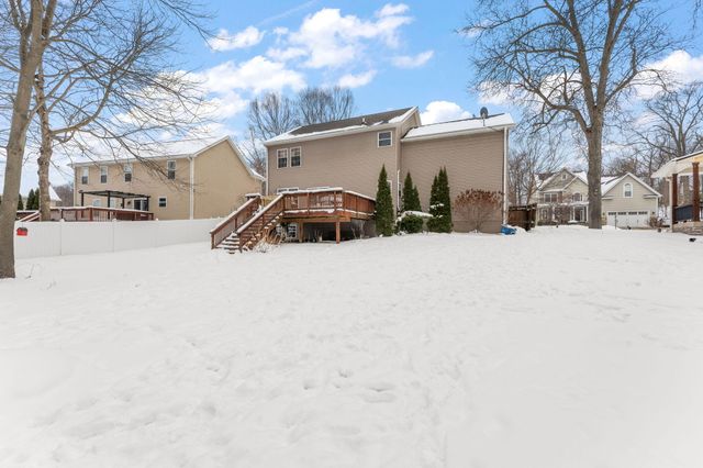 3302 Kestrel Street, Valparaiso, IN 46383