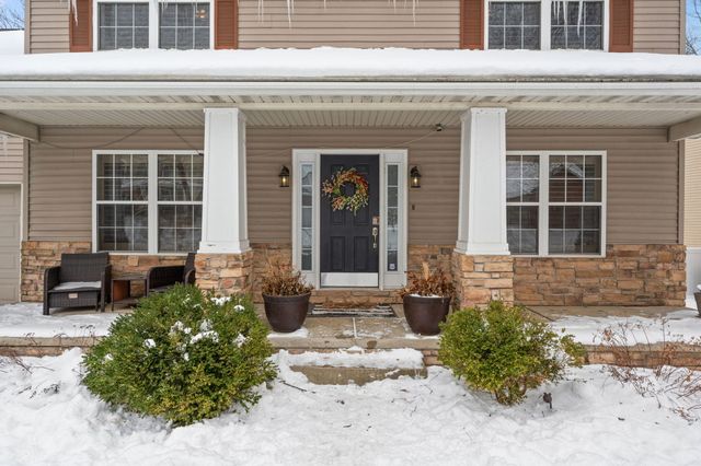 3302 Kestrel Street, Valparaiso, IN 46383