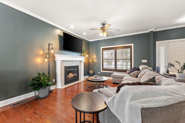 3302 Kestrel Street, Valparaiso, IN 46383