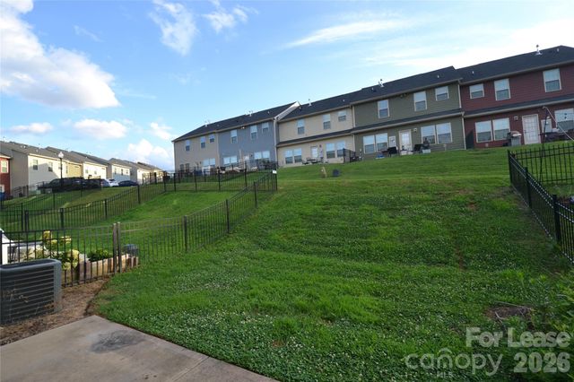 1606 Fleetwood Drive, Charlotte, NC 28208