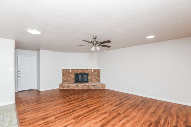 4705 Independence Trail, Grand Prairie, TX 75052