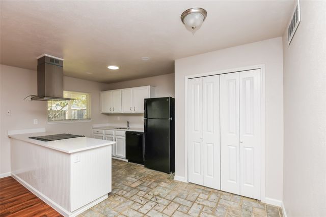 4705 Independence Trail, Grand Prairie, TX 75052