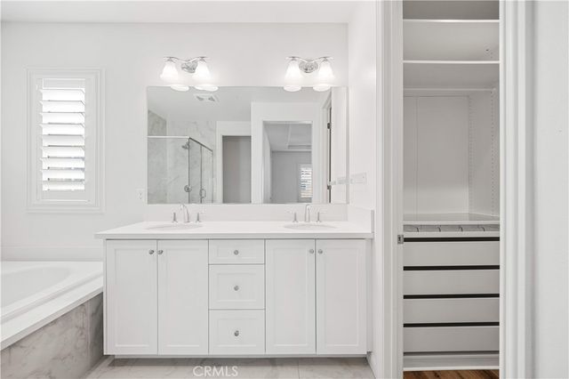 15 Torosa, Lake Forest, CA 92630