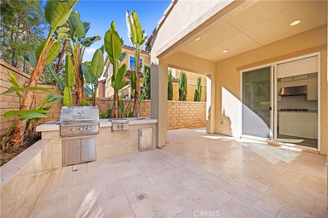 15 Torosa, Lake Forest, CA 92630