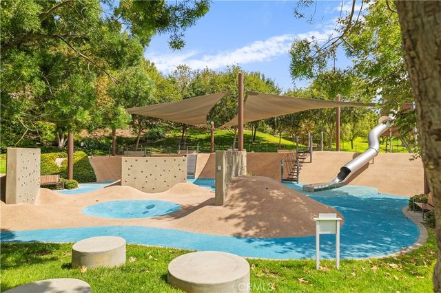 15 Torosa, Lake Forest, CA 92630
