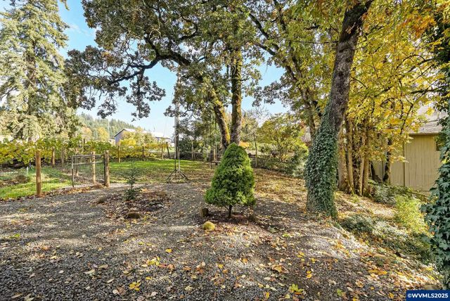 17576 Abiqua Rd NE, Silverton, OR 97381