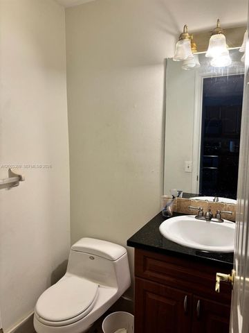 4121 NW 9th Avenue 5, Deerfield Beach, FL 33064