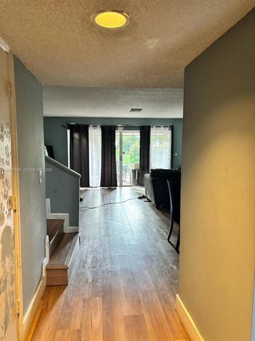 4121 NW 9th Avenue 5, Deerfield Beach, FL 33064