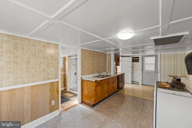 269 POORHOUSE RD, Winchester, VA 22603