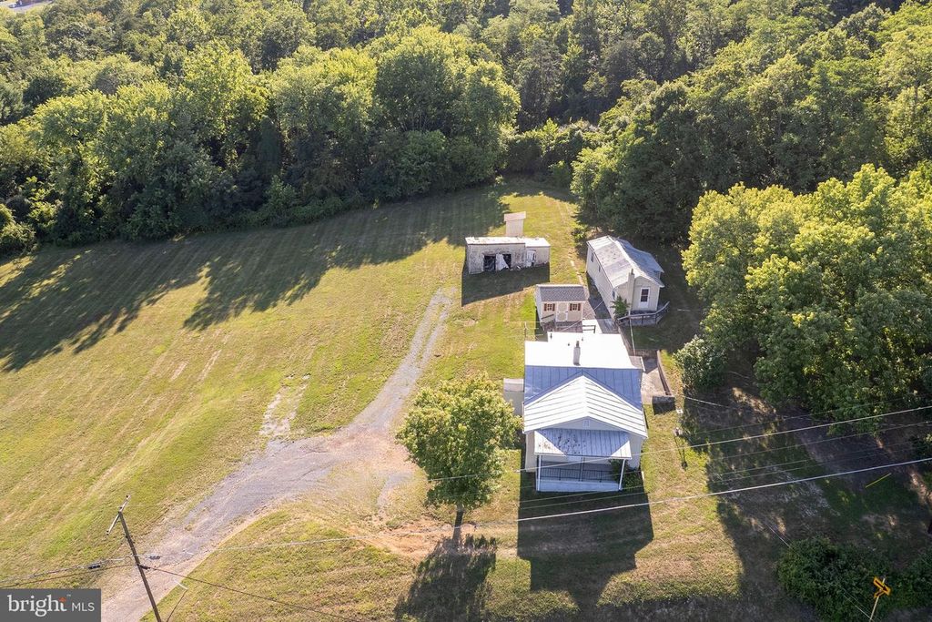 269 POORHOUSE RD, Winchester, VA 22603
