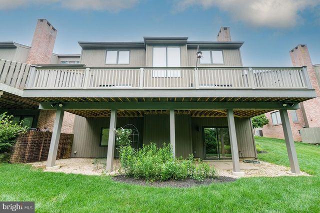 109 DOWNS DR, Wilmington, DE 19807