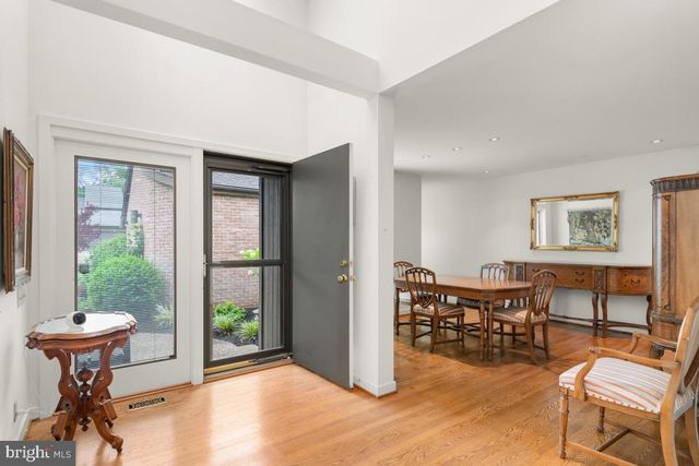 109 DOWNS DR, Wilmington, DE 19807