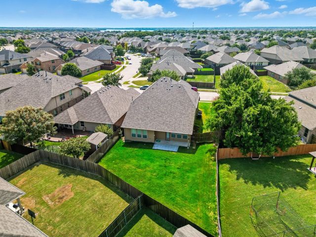 2509 Castle creek, Little Elm, TX 75068