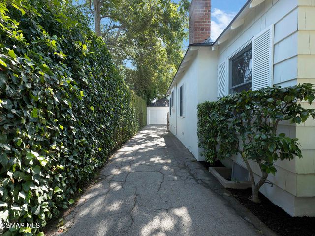 5326 Norwich Avenue, Sherman Oaks, CA 91411