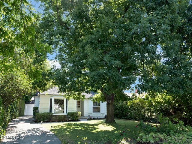 5326 Norwich Avenue, Sherman Oaks, CA 91411