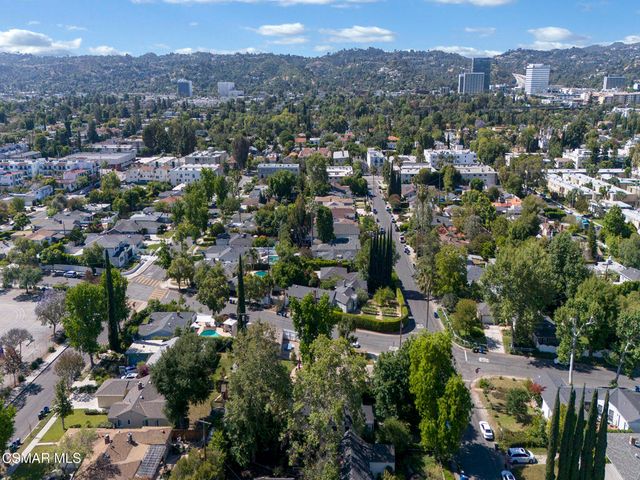5326 Norwich Avenue, Sherman Oaks, CA 91411