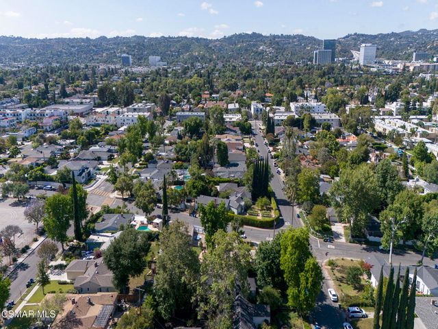 5326 Norwich Avenue, Sherman Oaks, CA 91411