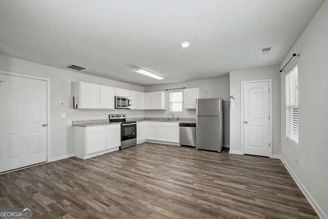 109 Sarah Lane, Lagrange, GA 30241