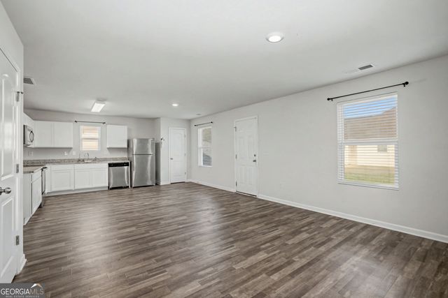 109 Sarah Lane, Lagrange, GA 30241