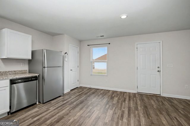 109 Sarah Lane, Lagrange, GA 30241