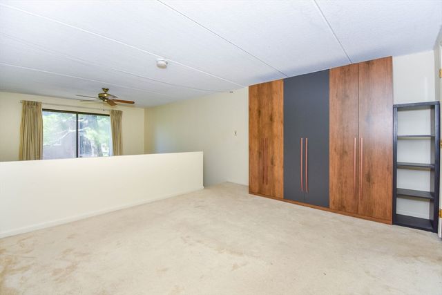 993 Massachusetts Ave 212, Arlington, MA 02476