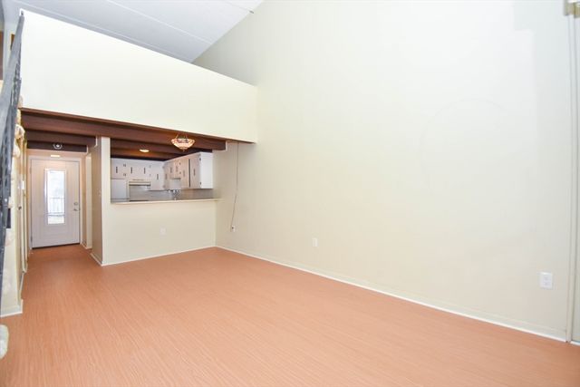 993 Massachusetts Ave 212, Arlington, MA 02476