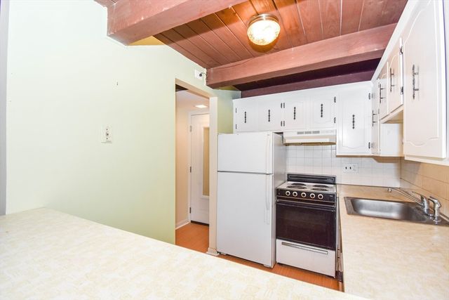 993 Massachusetts Ave 212, Arlington, MA 02476