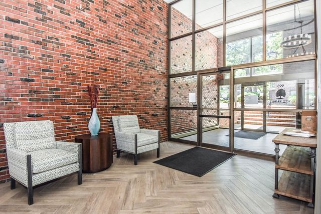 993 Massachusetts Ave 212, Arlington, MA 02476