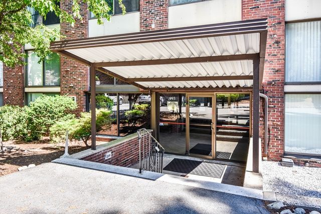 993 Massachusetts Ave 212, Arlington, MA 02476