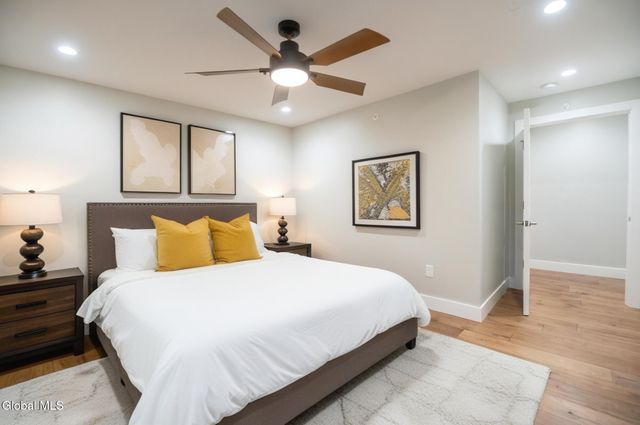 1 Kurosaka Lane E, Lake George, NY 12845