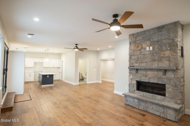 1 Kurosaka Lane E, Lake George, NY 12845