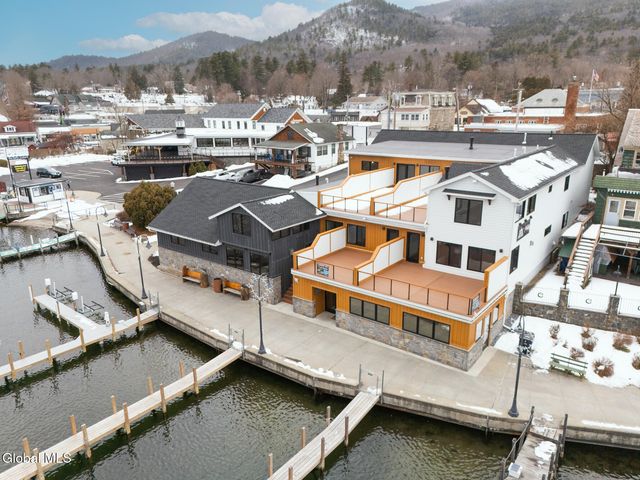 1 Kurosaka Lane E, Lake George, NY 12845