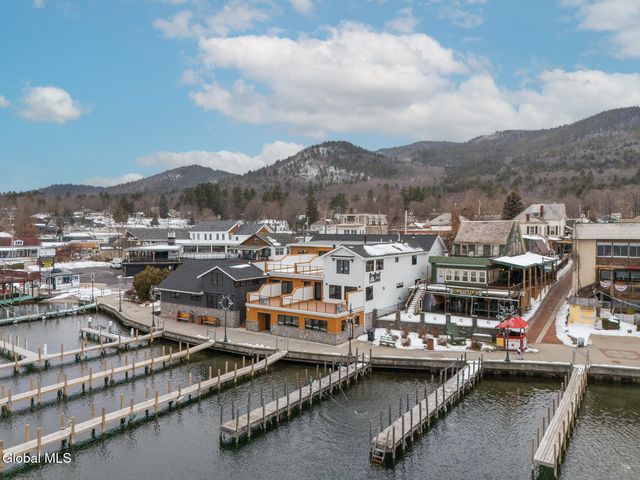 1 Kurosaka Lane E, Lake George, NY 12845