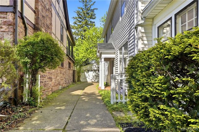 382 Starin Avenue, Buffalo, NY 14216