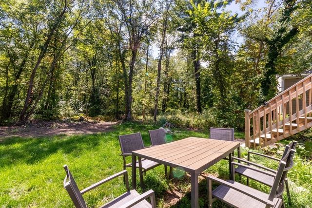 154 Auburn St, Whitman, MA 02382