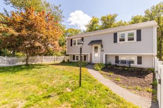 154 Auburn St, Whitman, MA 02382
