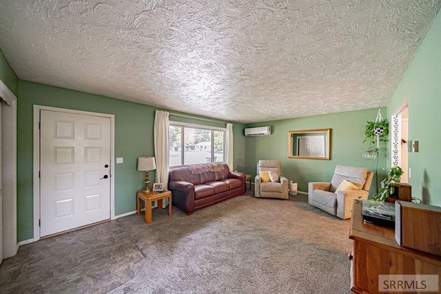 648 Buckboard Lane, Idaho Falls, ID 83402