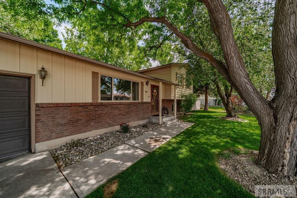 Image 2 of property listing at 648 Buckboard Lane, Idaho Falls, ID 83402