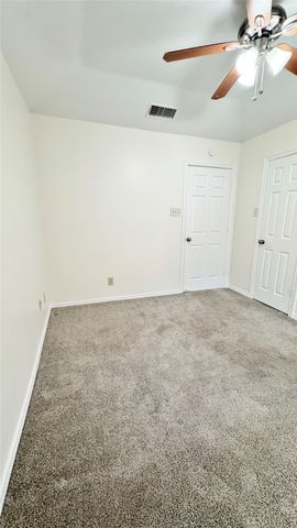 4141 Hyer Street D, University Park, TX 75205