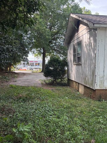 352 Whitney Road, Spartanburg, SC 29303