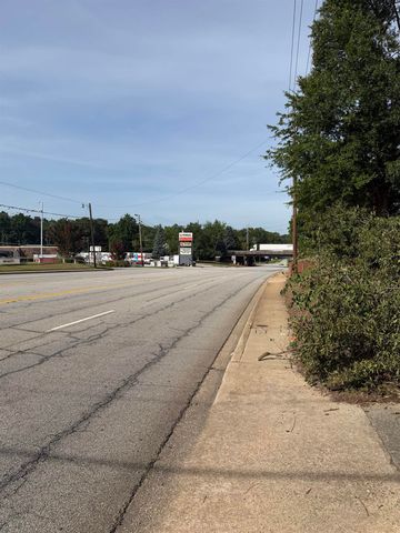 352 Whitney Road, Spartanburg, SC 29303