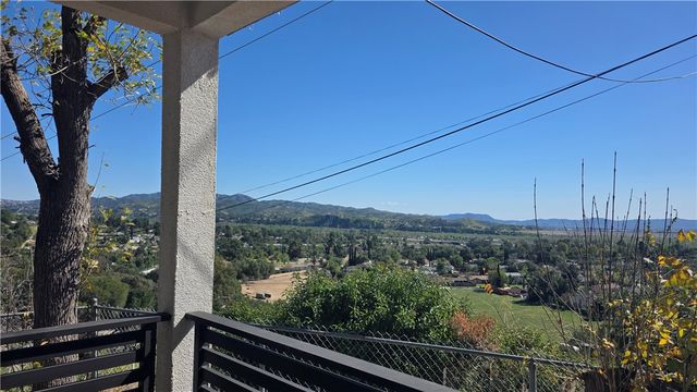 11825 West Trail, Sylmar (los Angeles), CA 91342