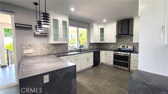 11825 West Trail, Sylmar (los Angeles), CA 91342